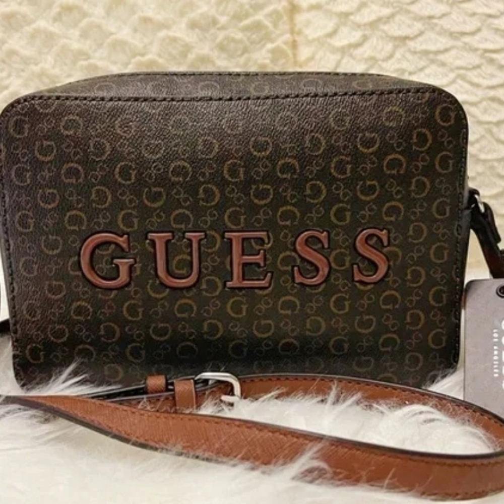 GUESS Logo Patterned Belt Bag in Brown